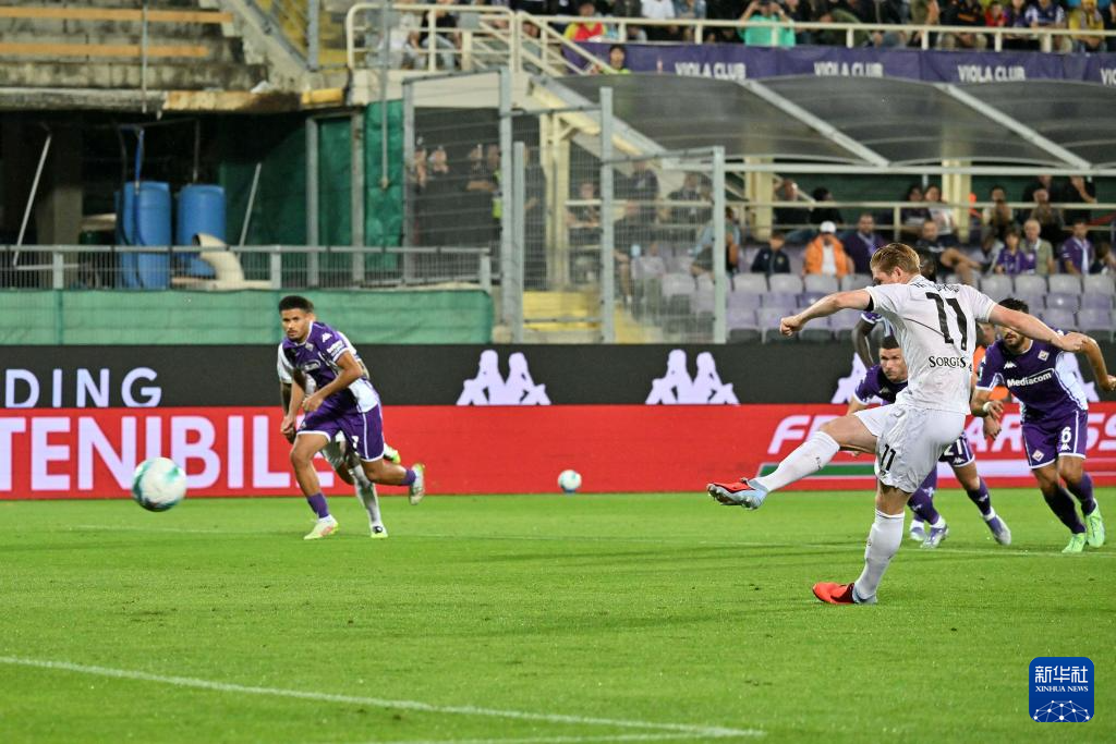 开云体育中国官网-那不勒斯客场大胜佛罗伦萨，继续连胜的简单介绍