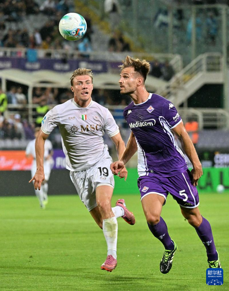 那不勒斯客场大胜佛罗伦萨，继续连胜的简单介绍