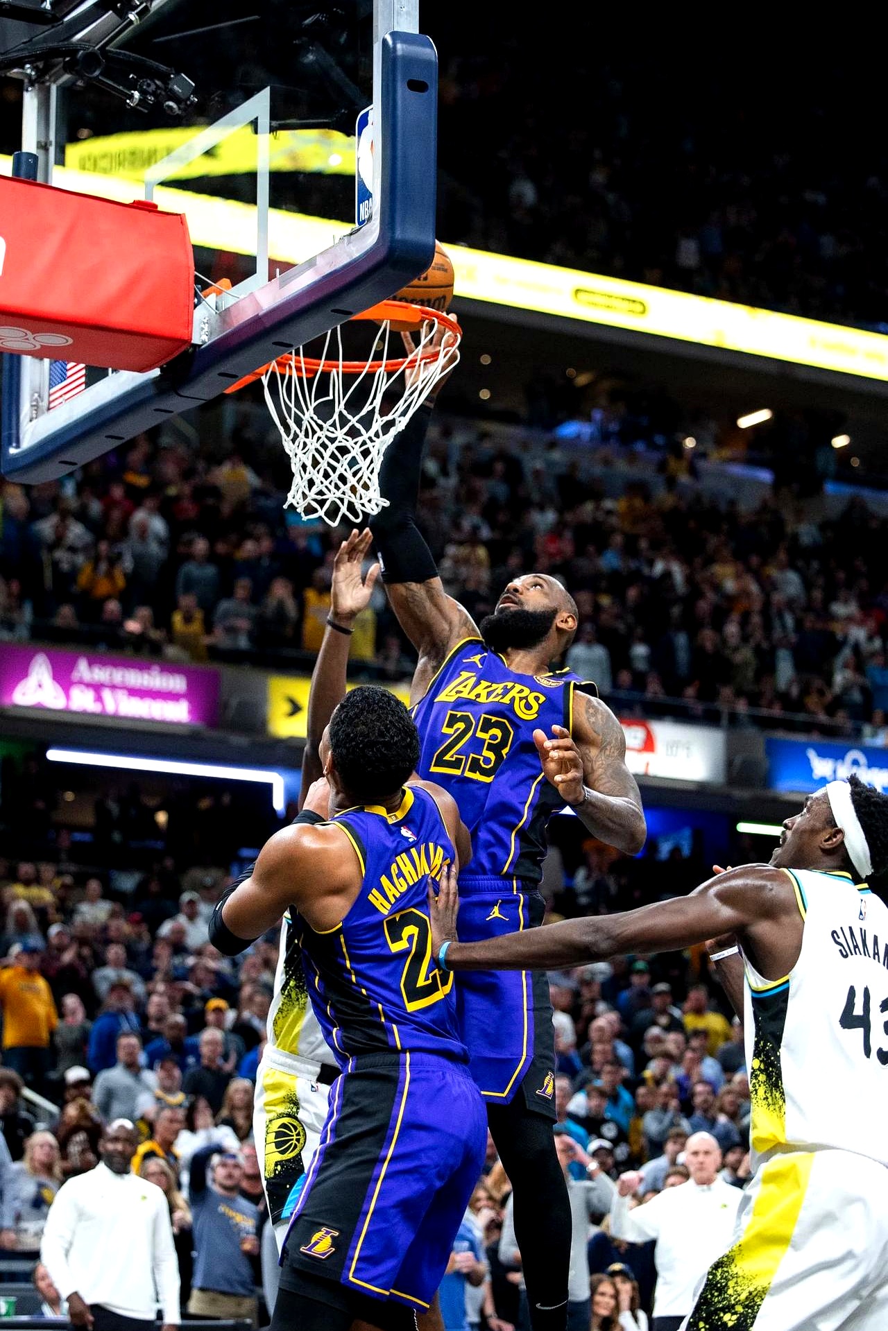 开云体育网页版-包含步行者主场绝杀活塞，两连胜稳坐东部前八位置的词条