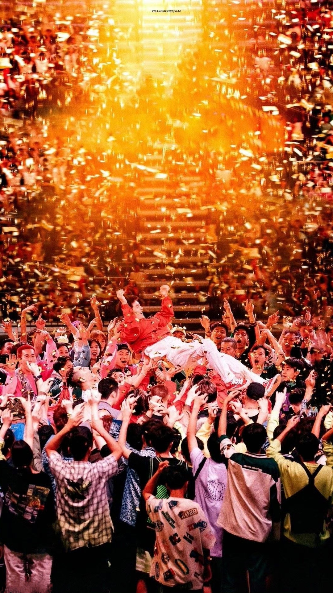 关于金牌选手欢呼庆祝,激动人心场面的信息 关于金牌选手欢呼庆祝,激动人心场面的信息